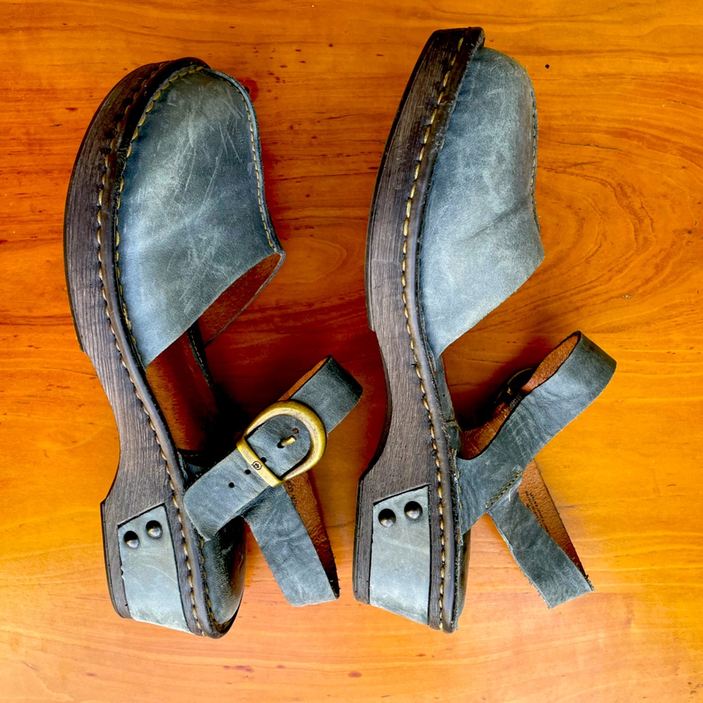 Women's Blue/Gray Leather Sandals
